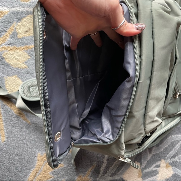 Viral Amazon Backpack Sage Green - Picture 3 of 10